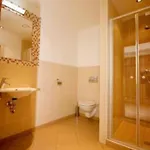 Agnes Hotel