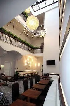 艾格尼斯居苑酒店